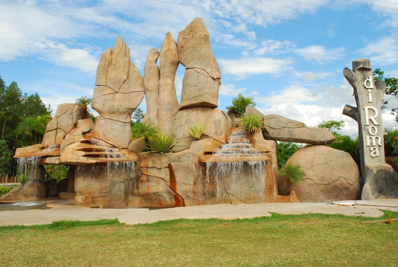 Lacqua Diroma Hotel Com Parque Aquatico 24 Horas Caldas Novas Zewnętrze zdjęcie