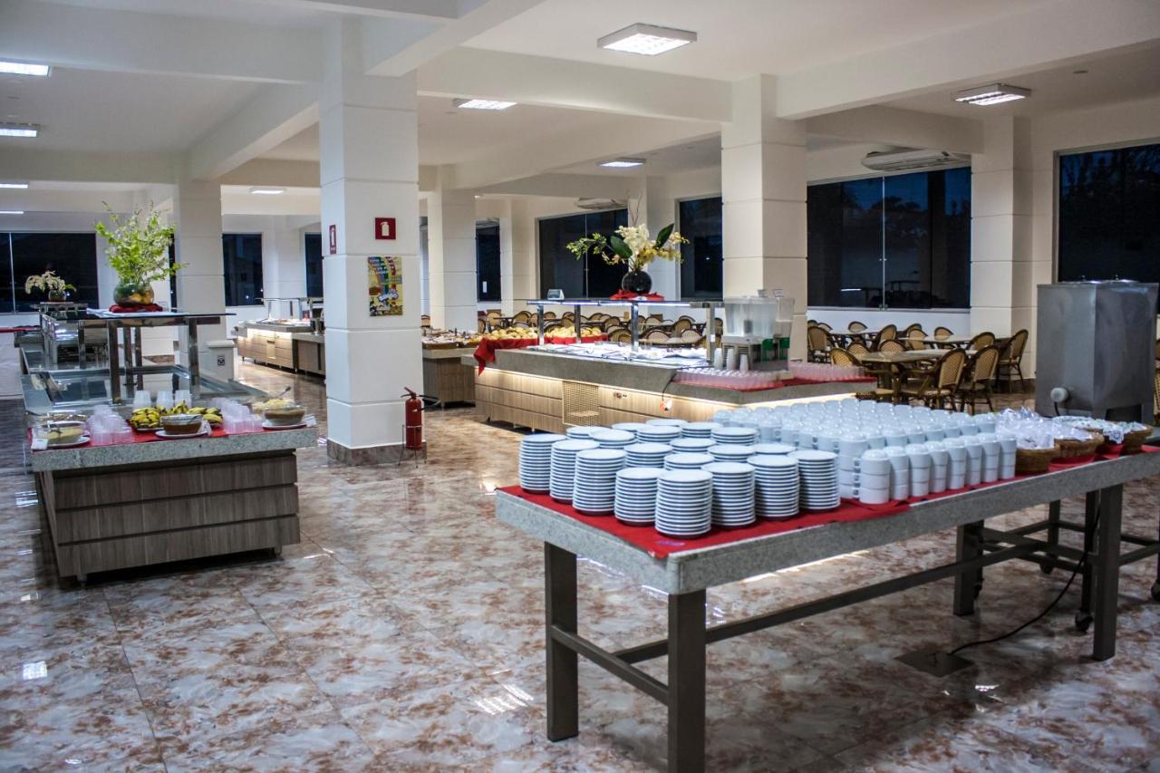 Lacqua Diroma Hotel Com Parque Aquatico 24 Horas Caldas Novas Zewnętrze zdjęcie