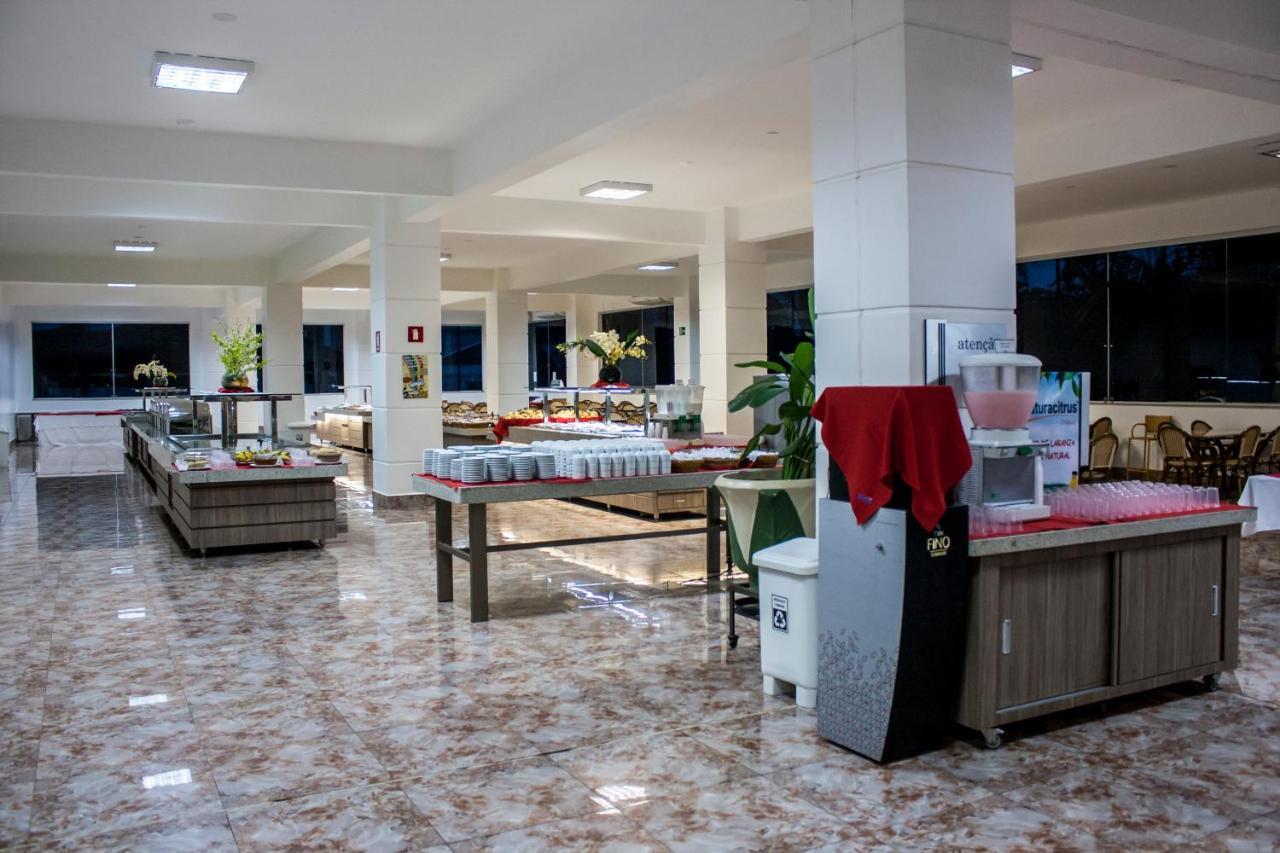Lacqua Diroma Hotel Com Parque Aquatico 24 Horas Caldas Novas Zewnętrze zdjęcie