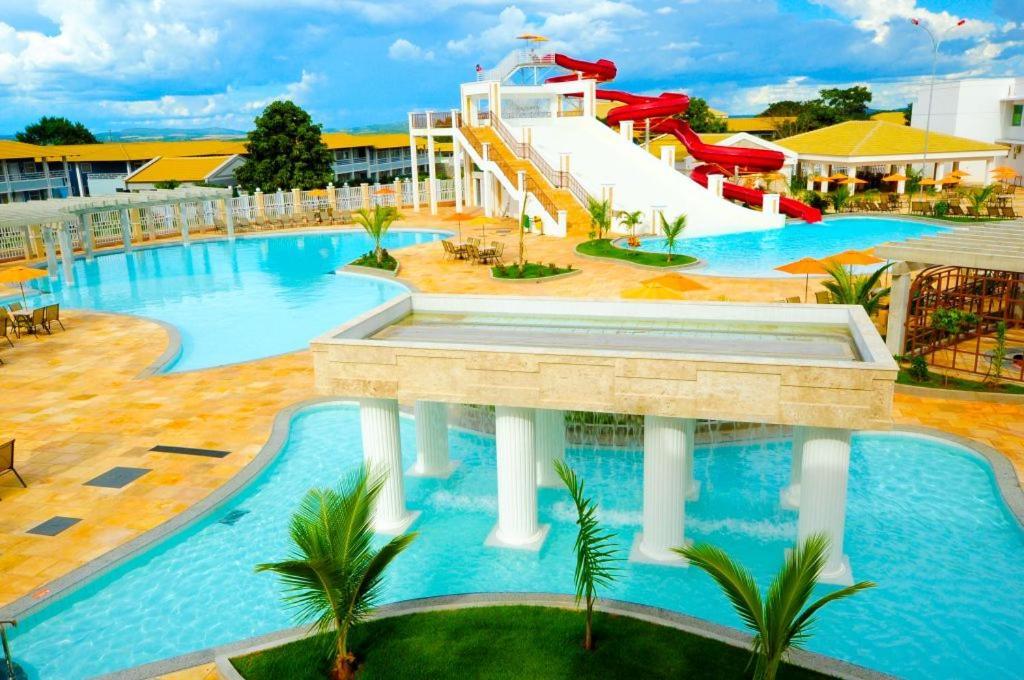 Lacqua Diroma Hotel Com Parque Aquatico 24 Horas Caldas Novas Zewnętrze zdjęcie