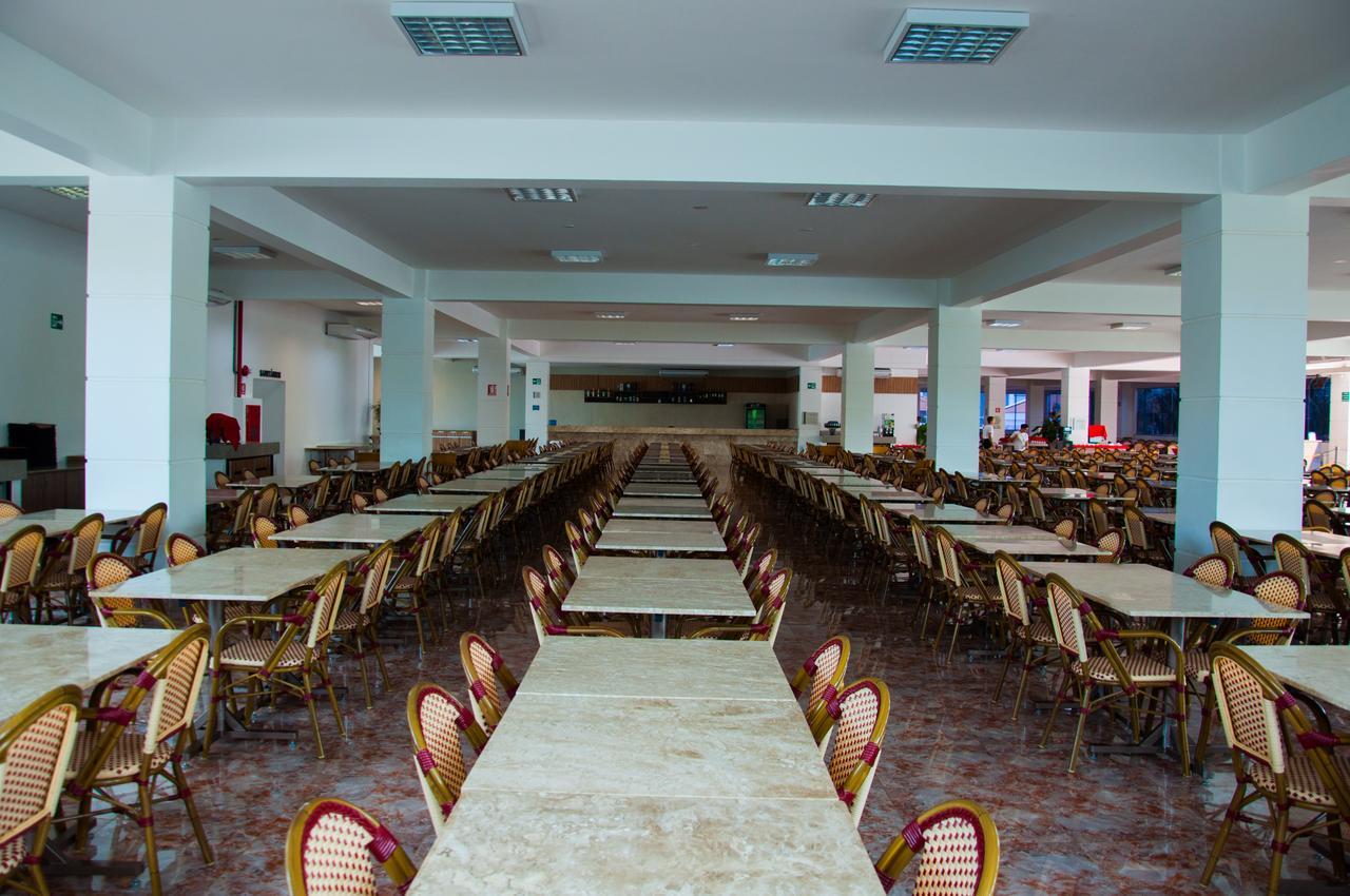 Lacqua Diroma Hotel Com Parque Aquatico 24 Horas Caldas Novas Zewnętrze zdjęcie
